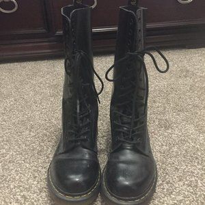 Doc Martens 1914 Tall Leather Boots
